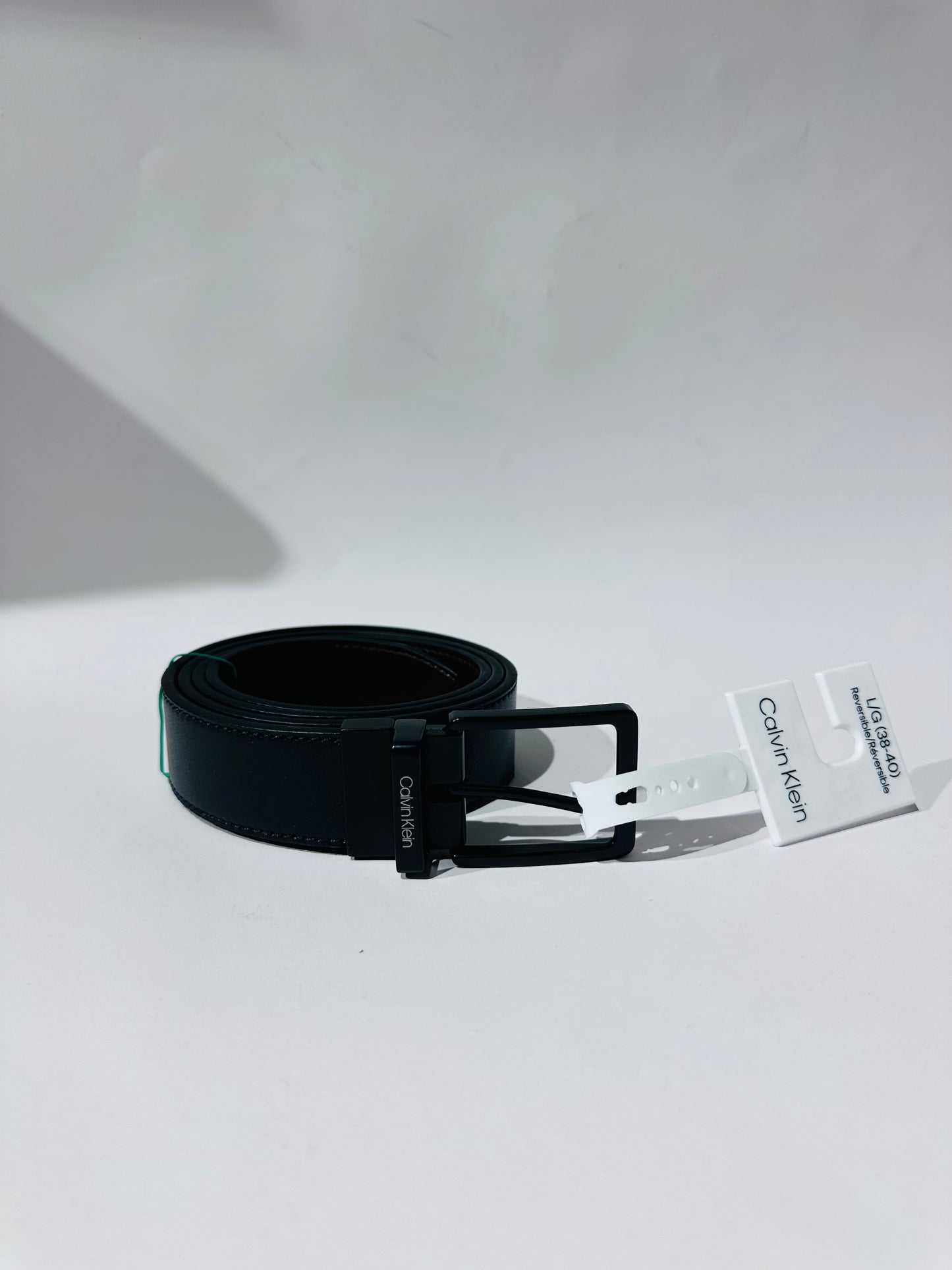 Calvin Klein belt reversible size large (38/40)