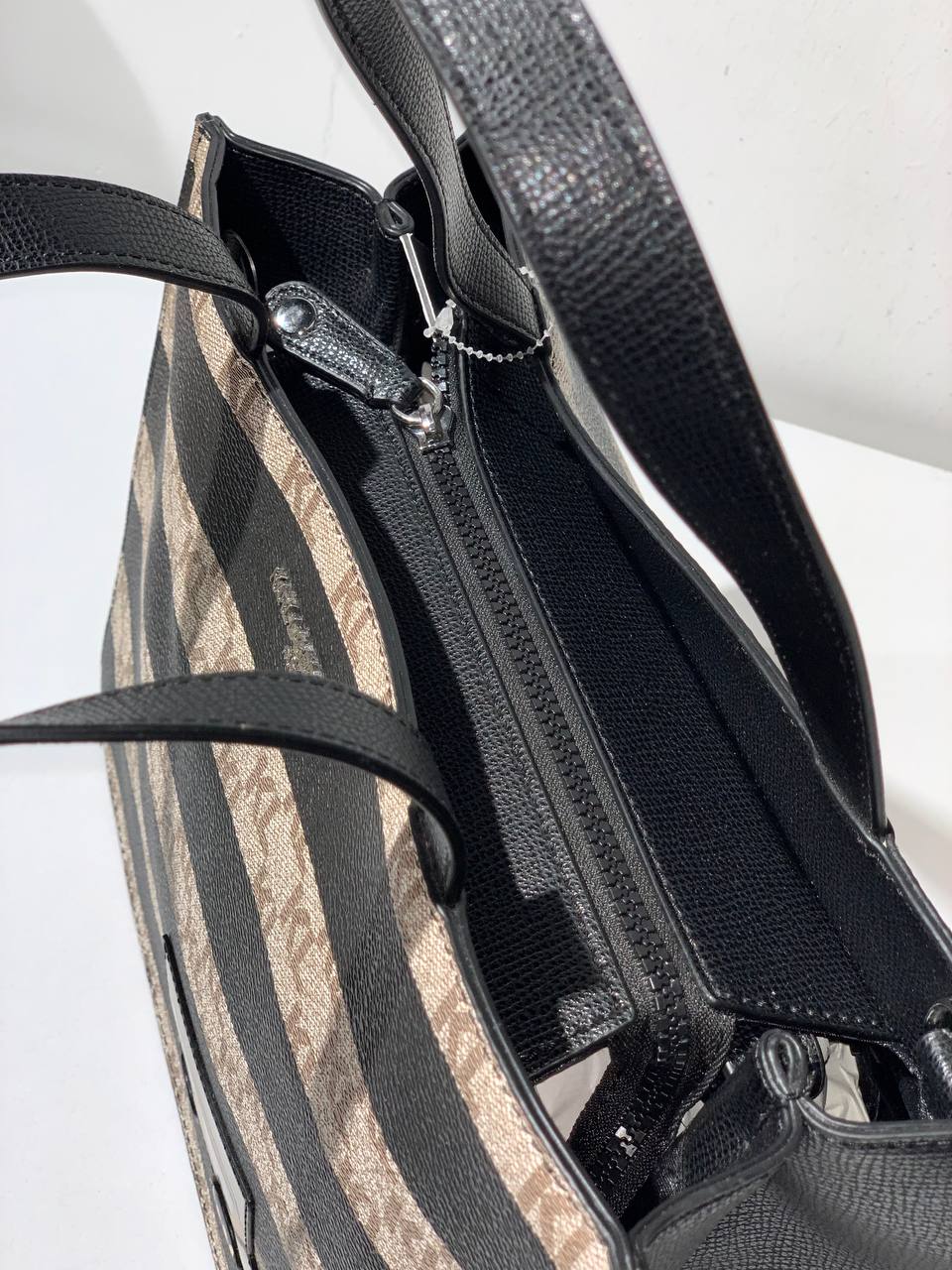 Karl Lagerfeld bag