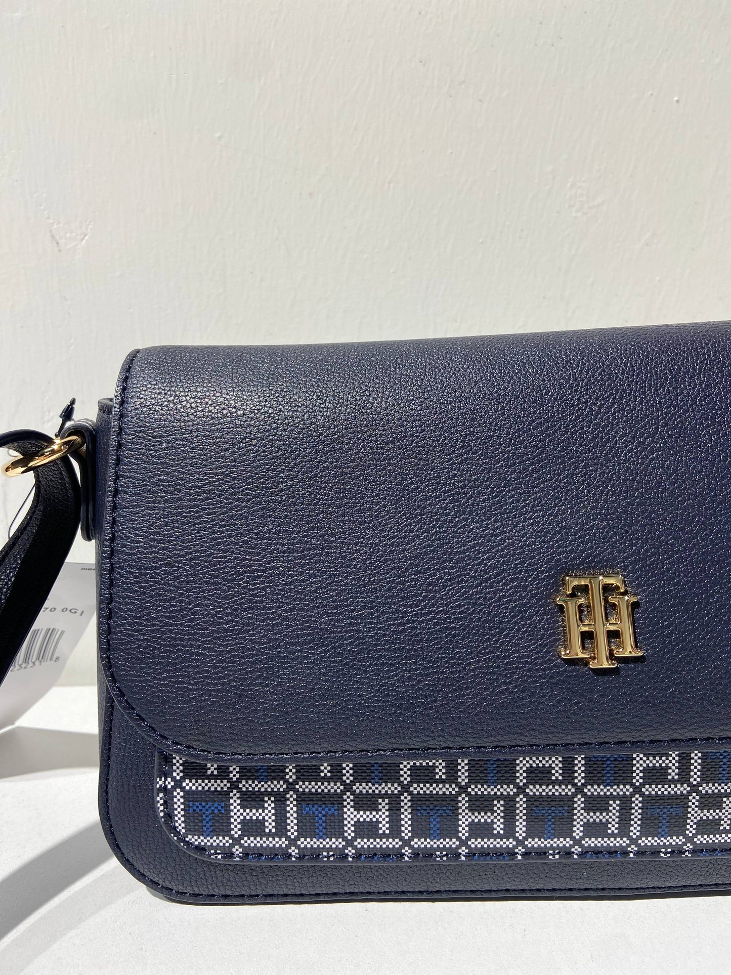 Tommy Hilfiger bag