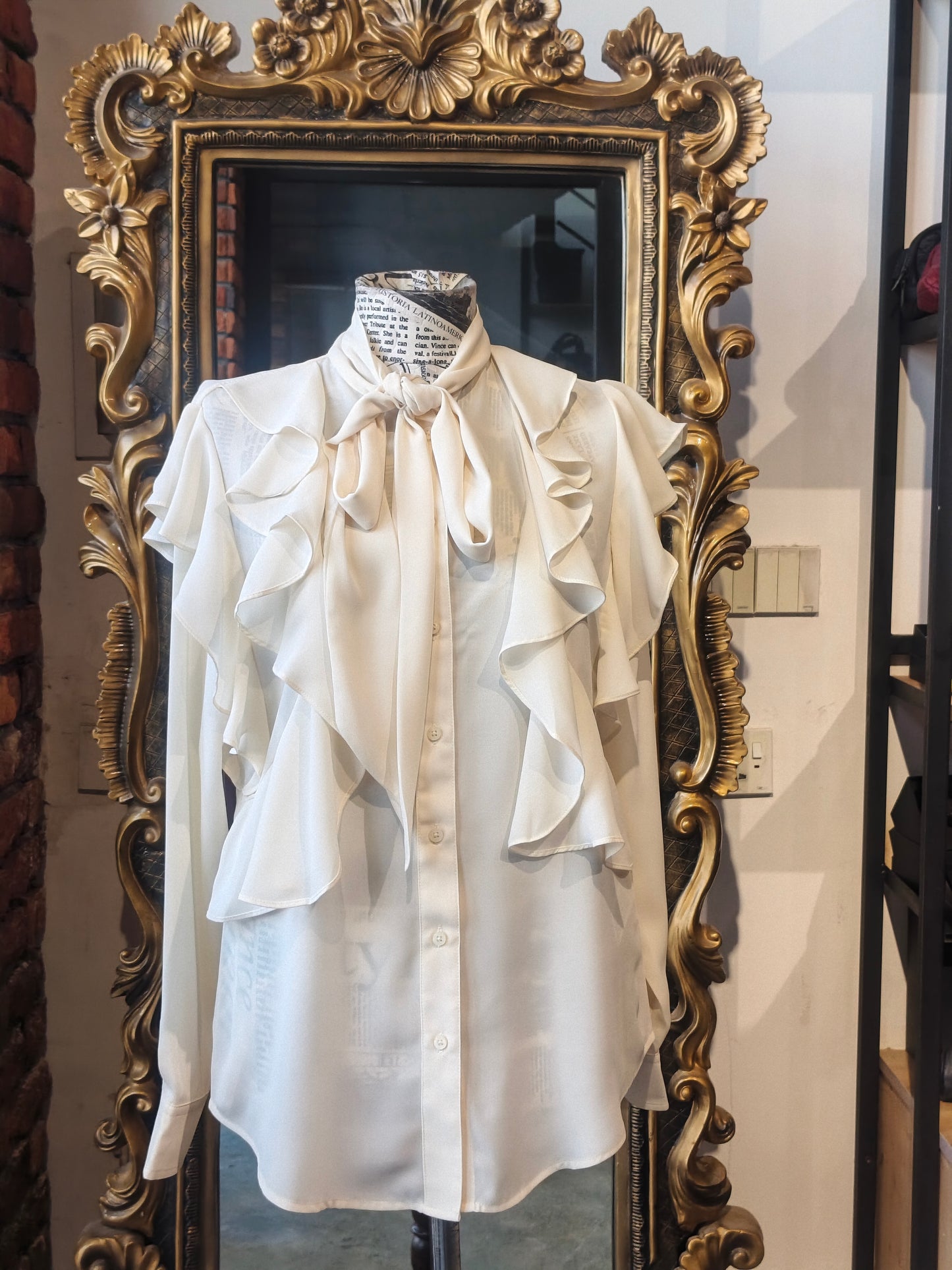 Ralph Lauren blouse size small