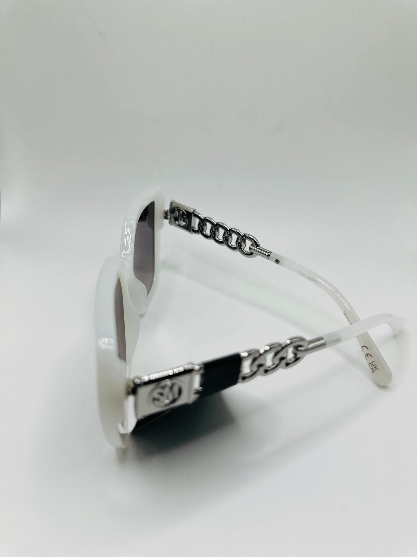 Steve Madden sunglasses