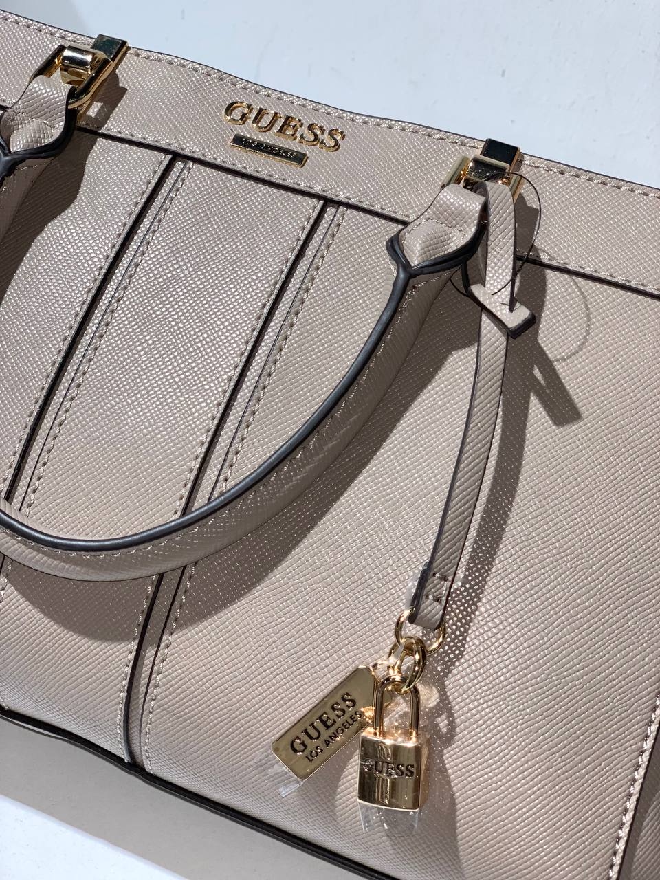 Guess bag