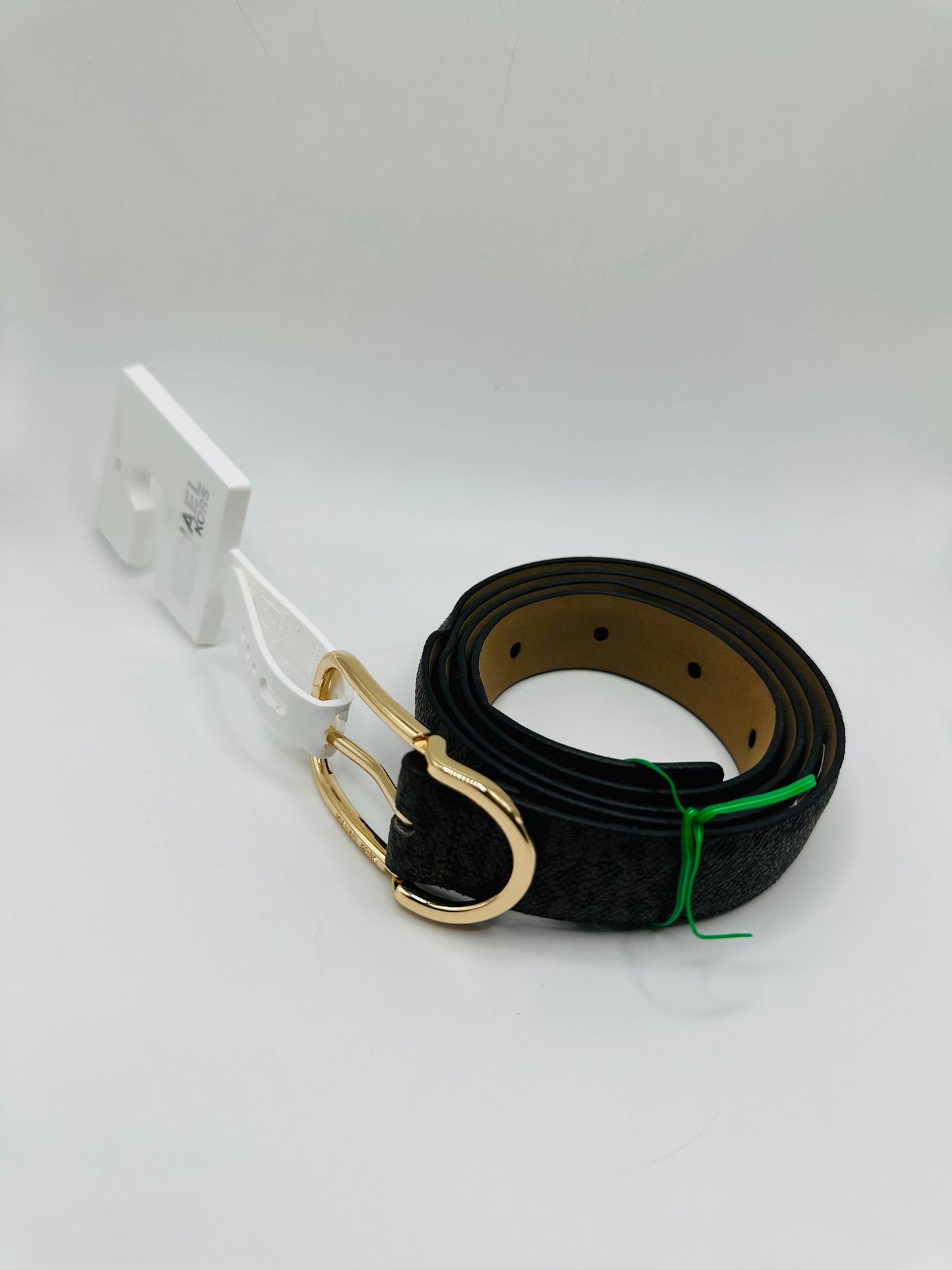 Michael kors belt size medium