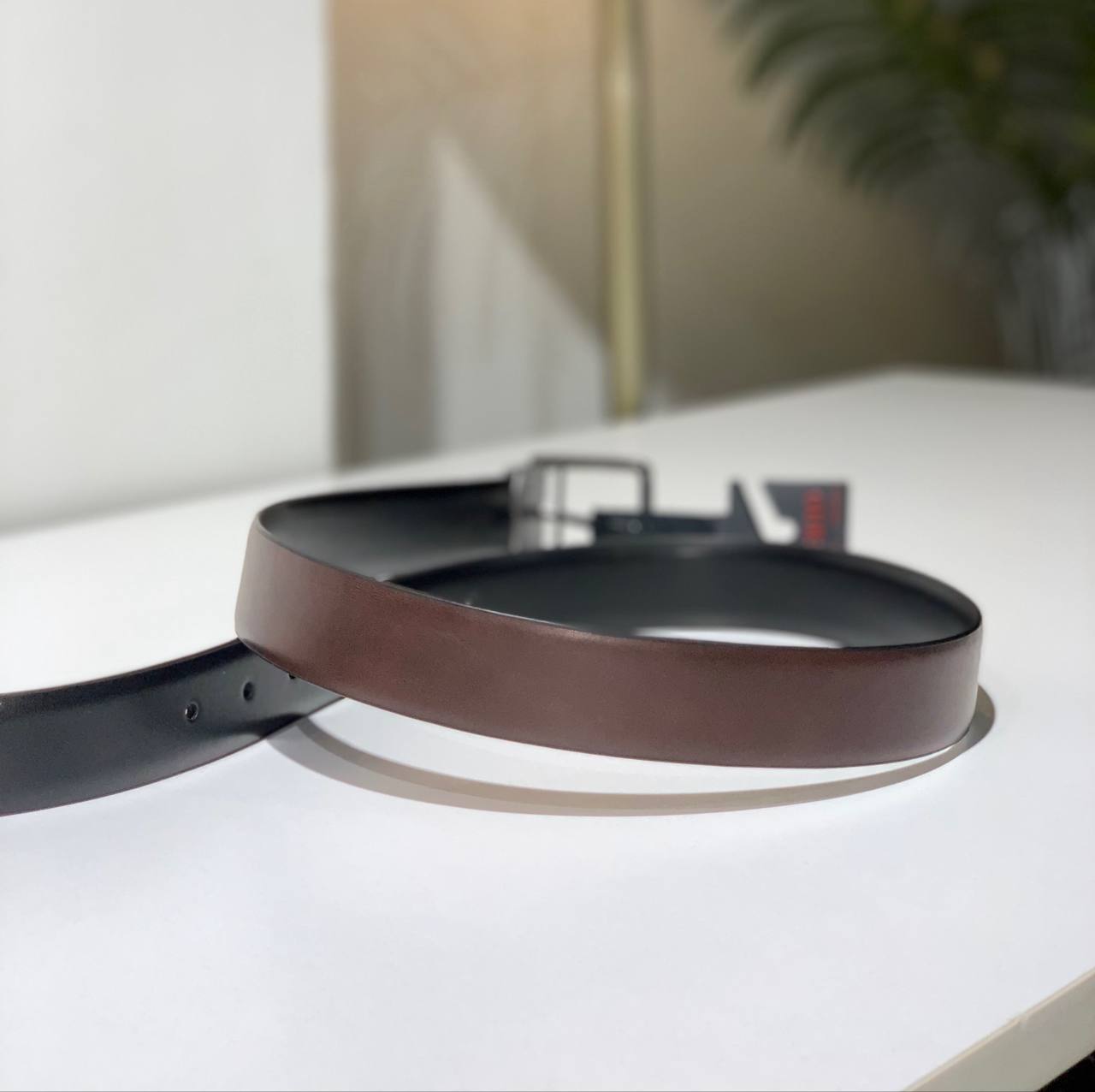 Guess reversible belt