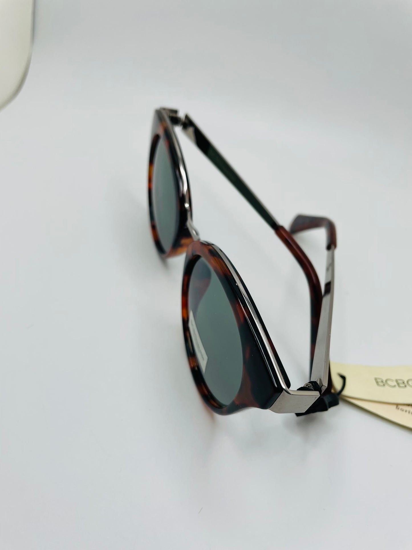 Bcbg sunglass