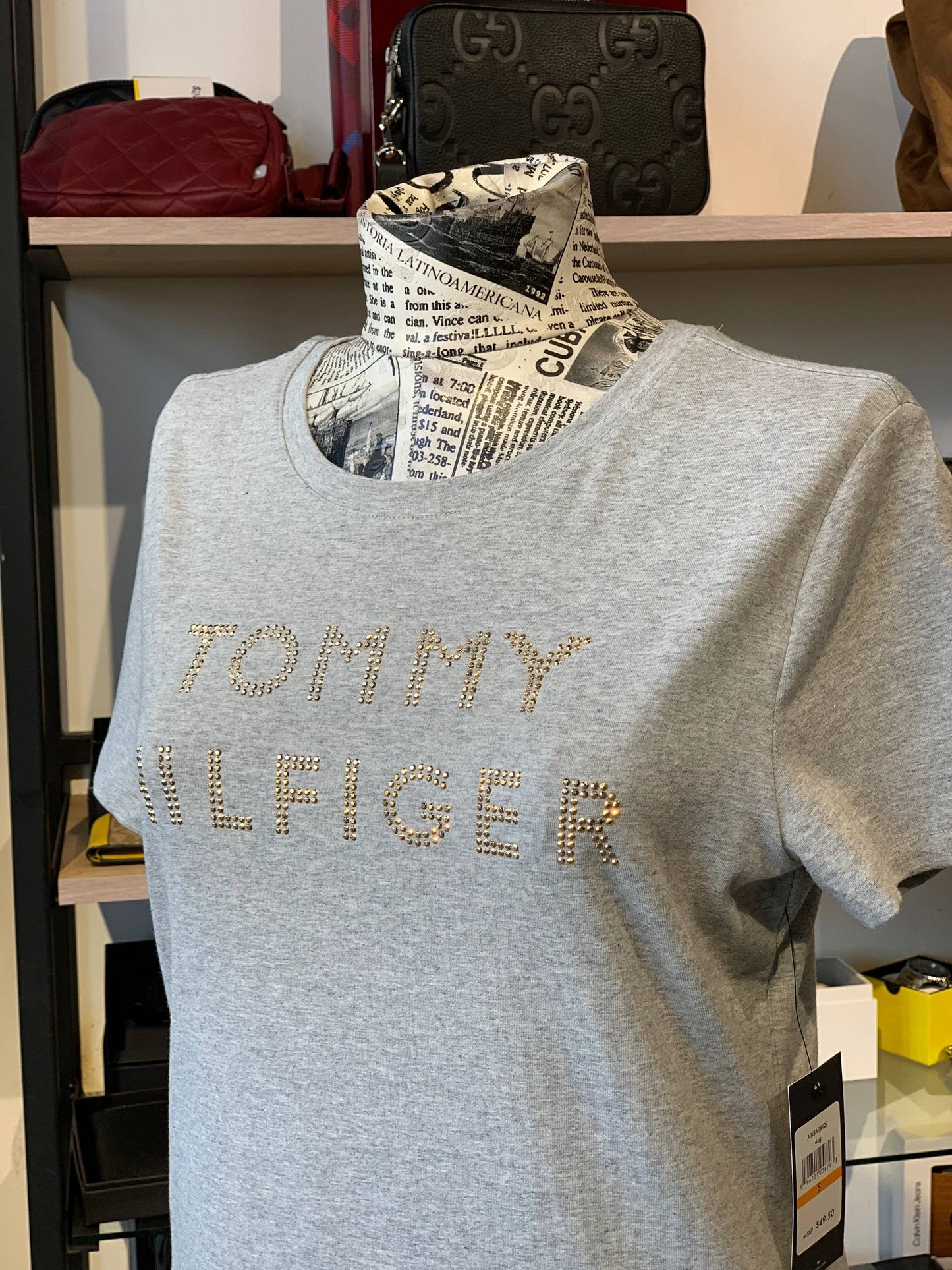 Tommy Hilfiger dress shirt size small