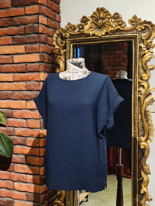 Gloria Vanderbilt top
