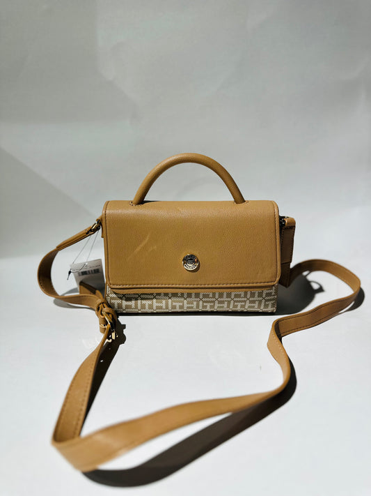 Tommy Hilfiger crossbody bag