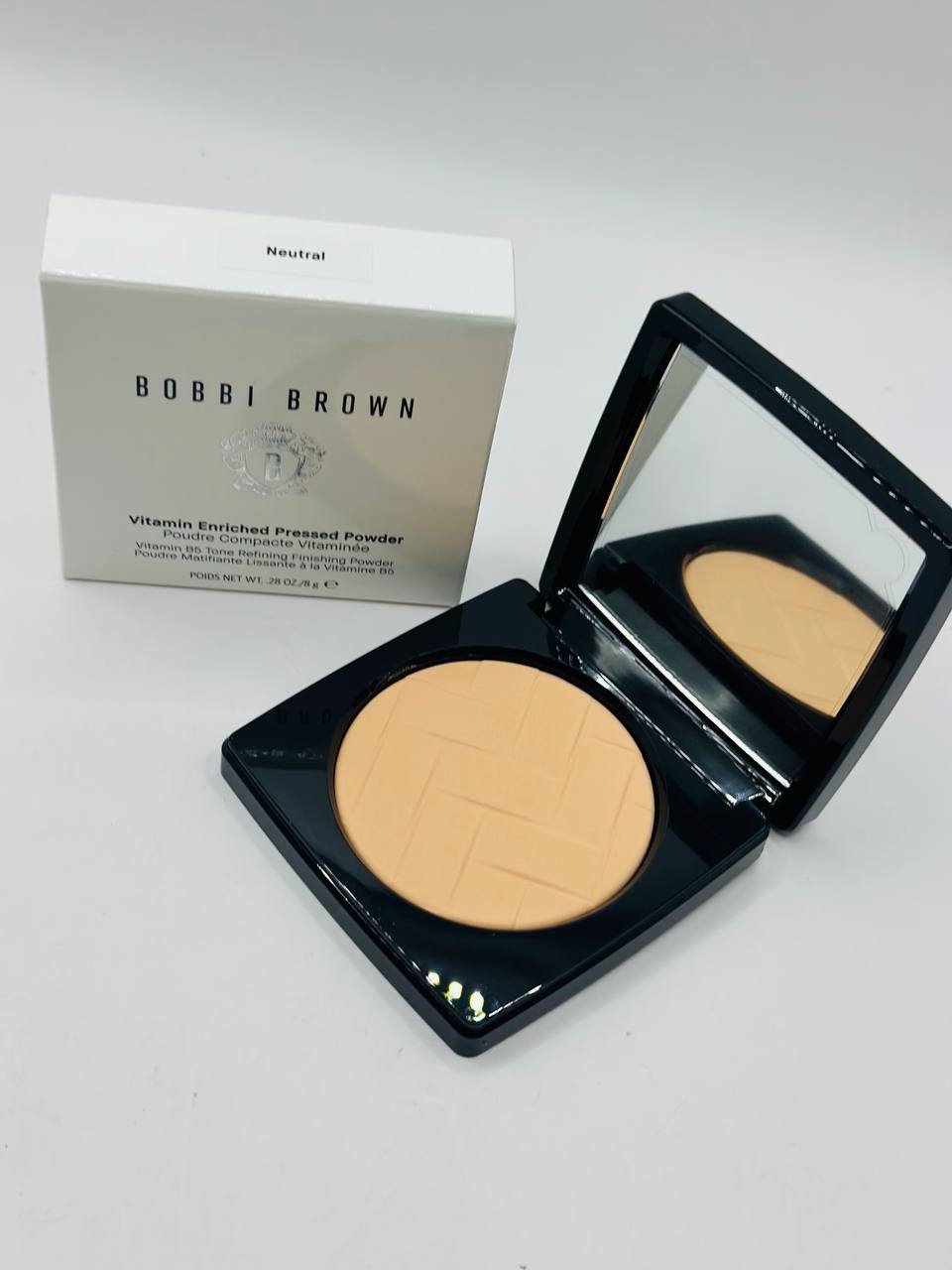 Bobbi brown powder  shade natural