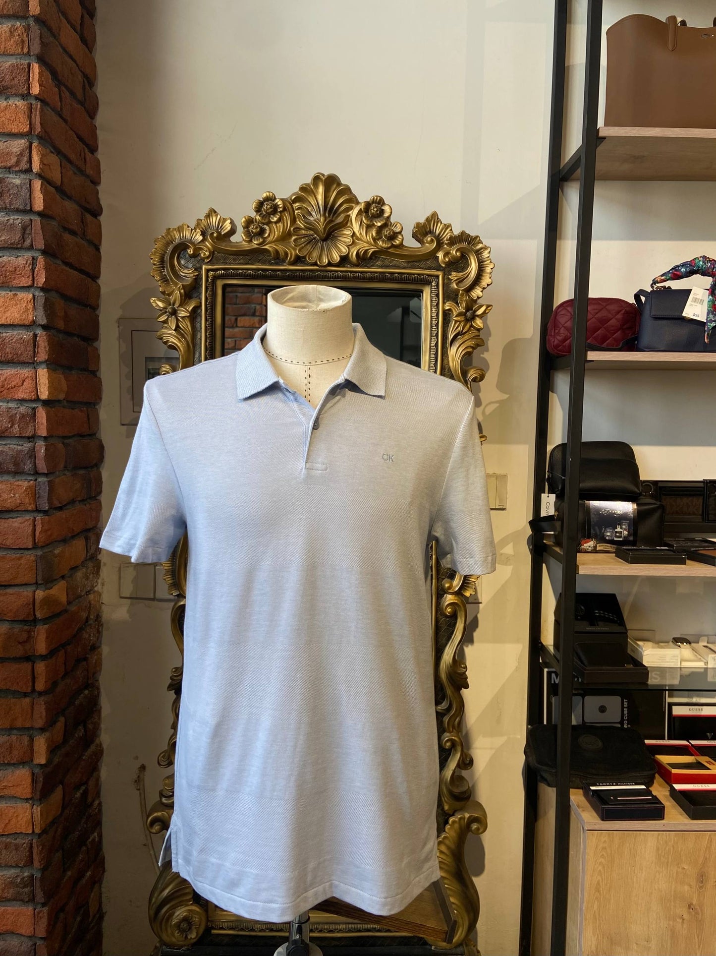 Calvin klein shirt size small
