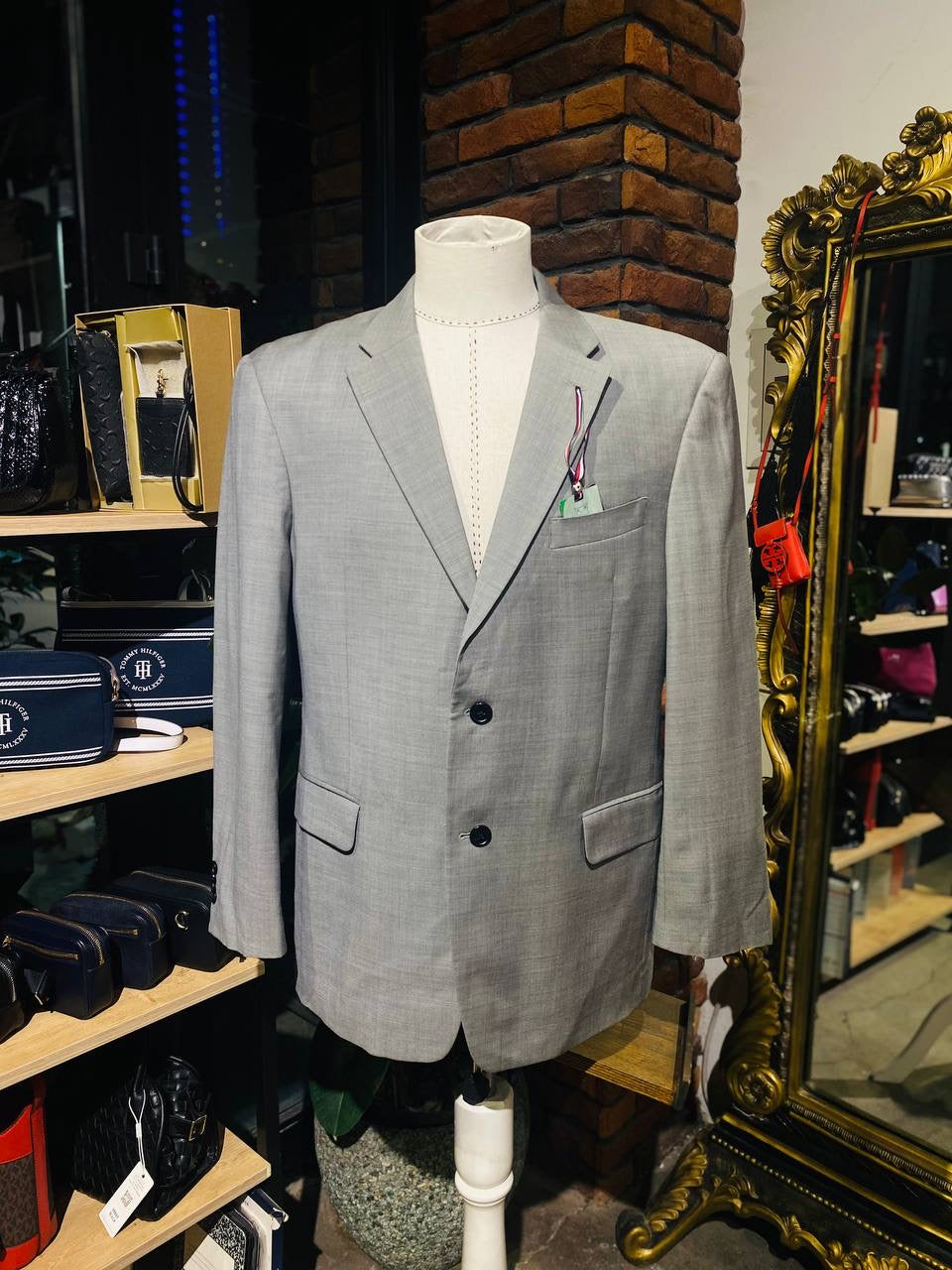 Tommy Hilfiger blazer size 41regular