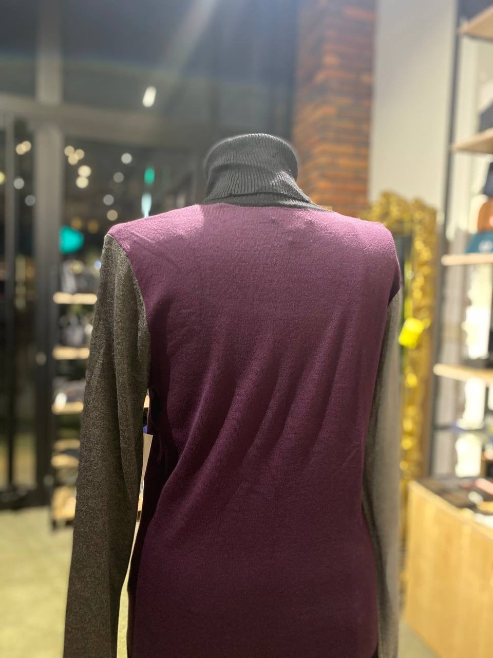 Calvin Klein sweater size medium