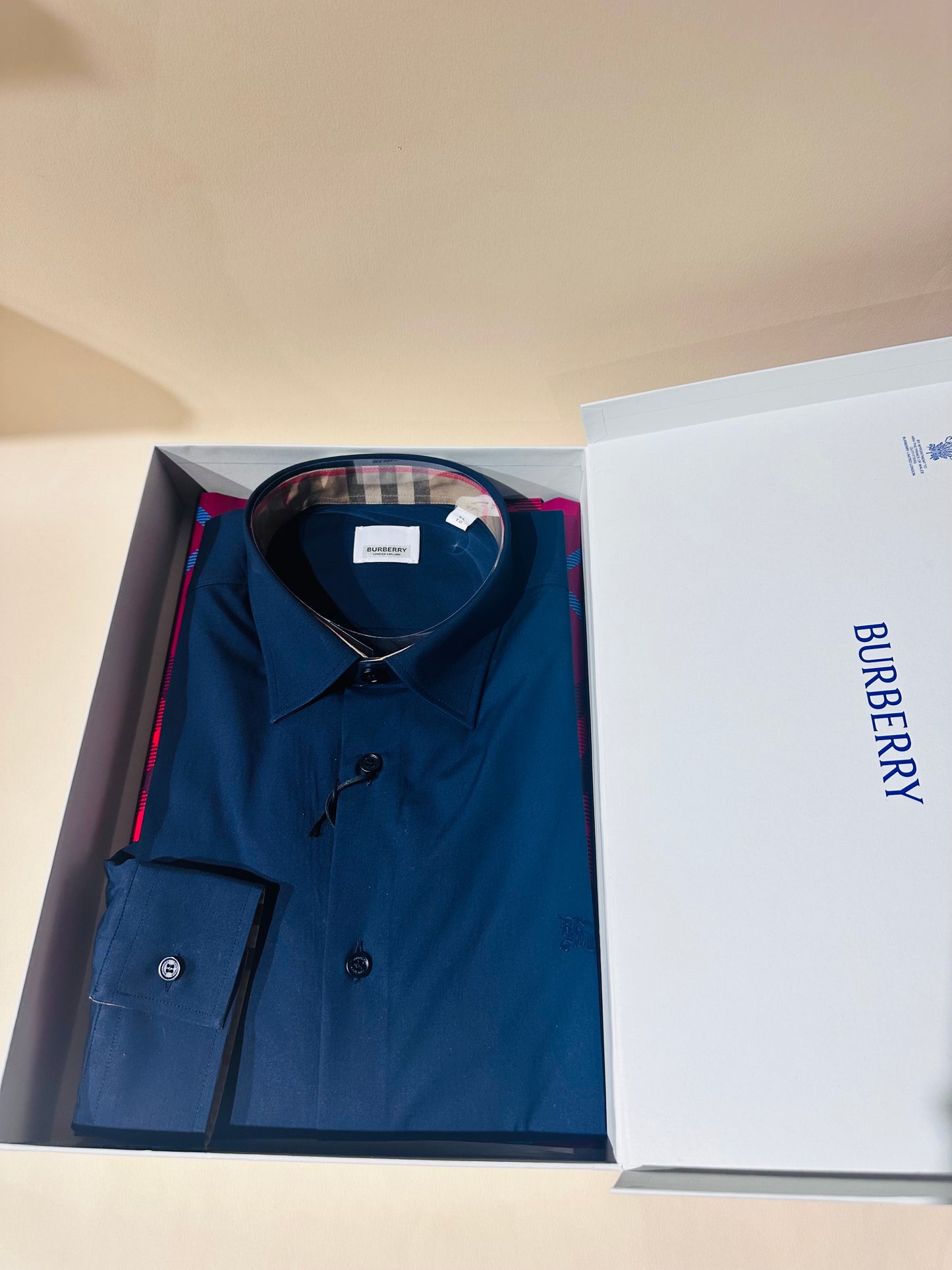 Burberry blouse size xl