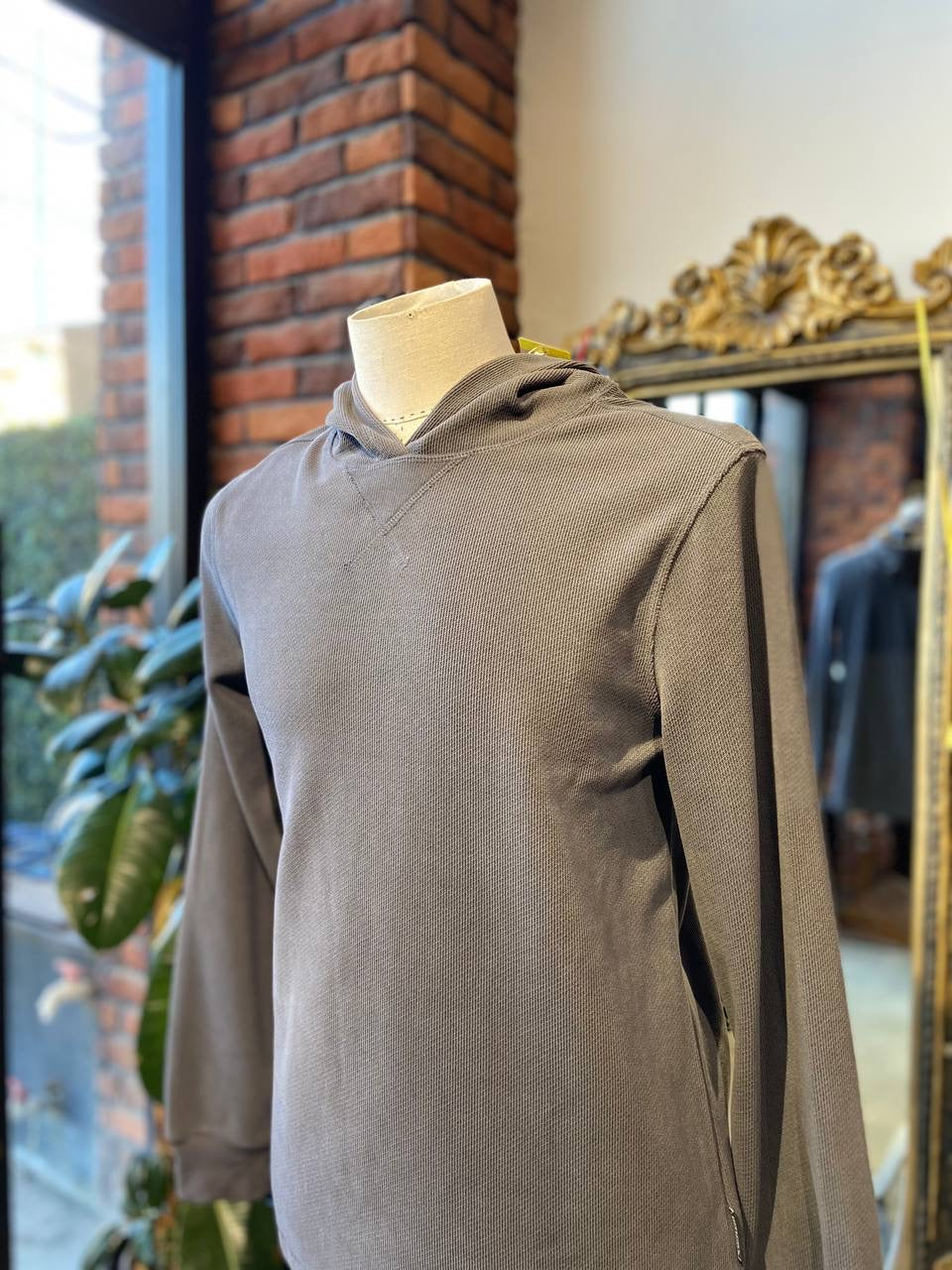 Eddie bauer hoodie size small
