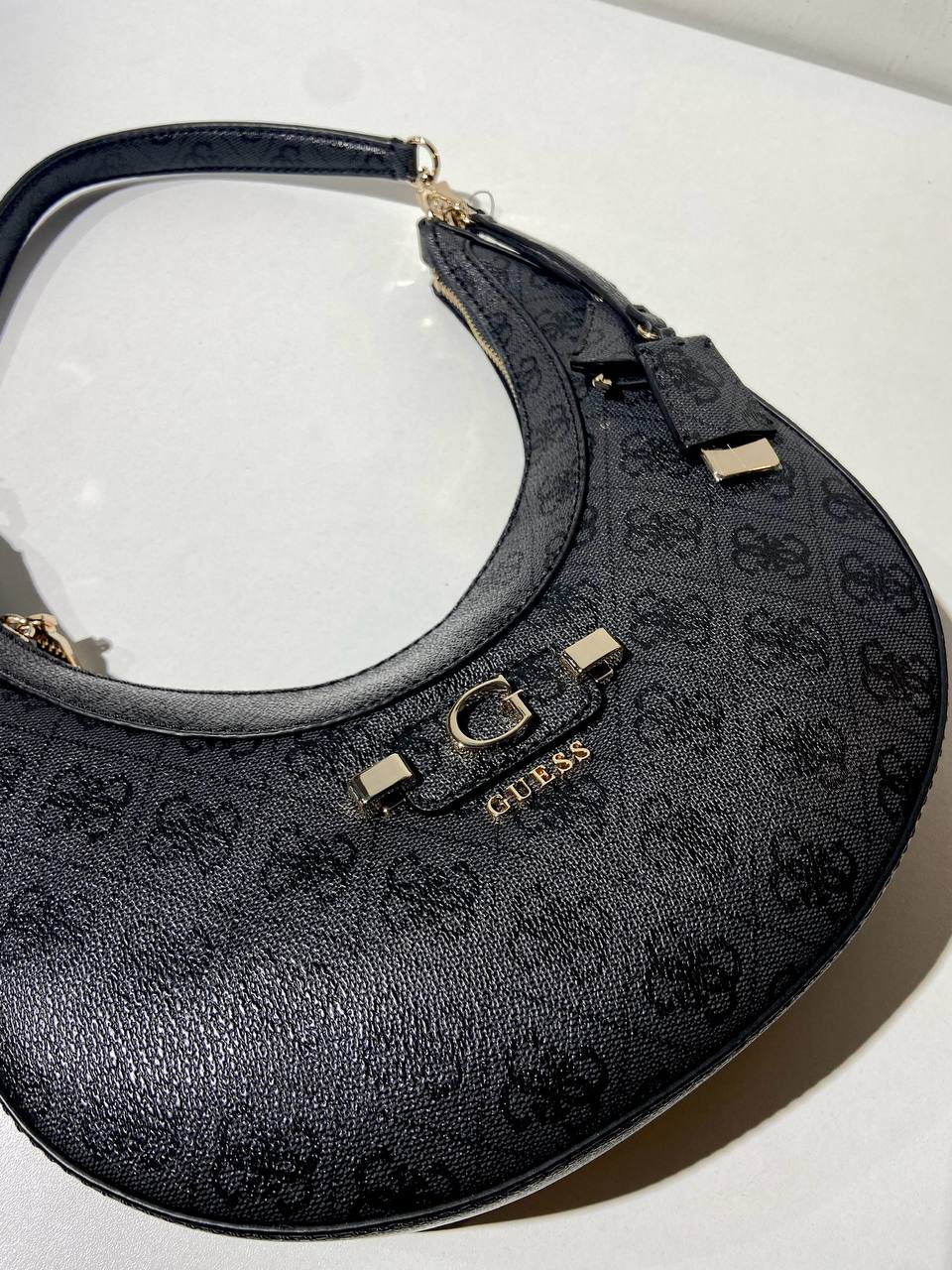 Guess bag