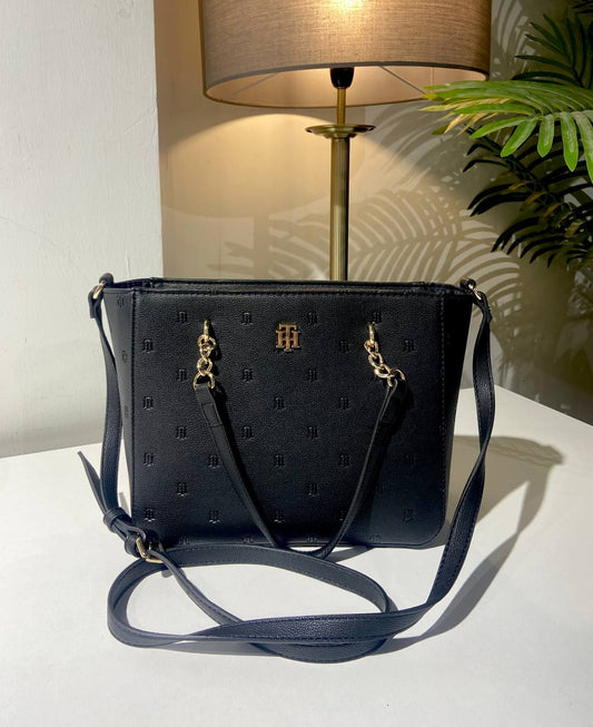 Tommy Hilfiger bag