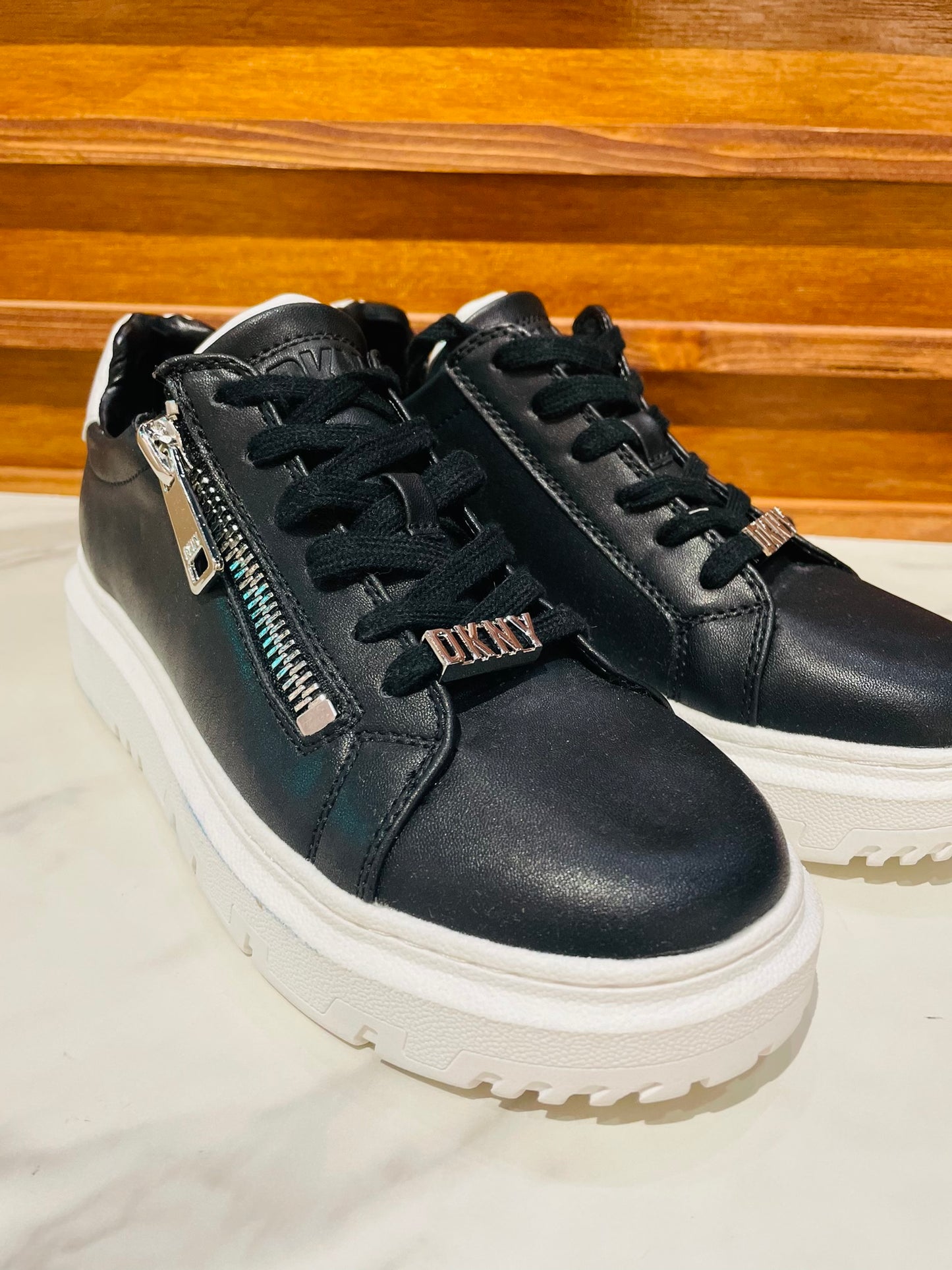 Dkny sneakers