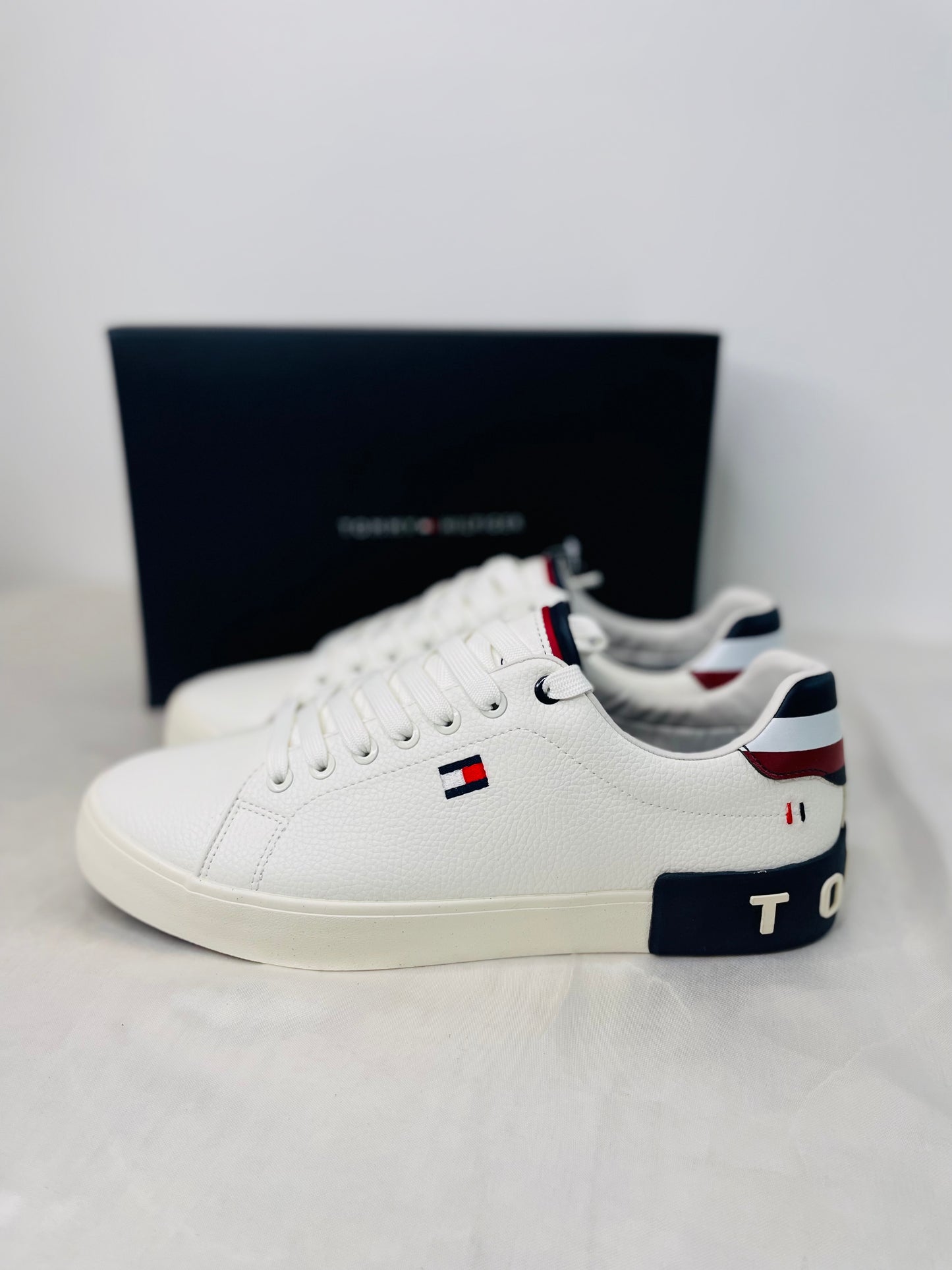 Tommy Hilfiger sneakers for men