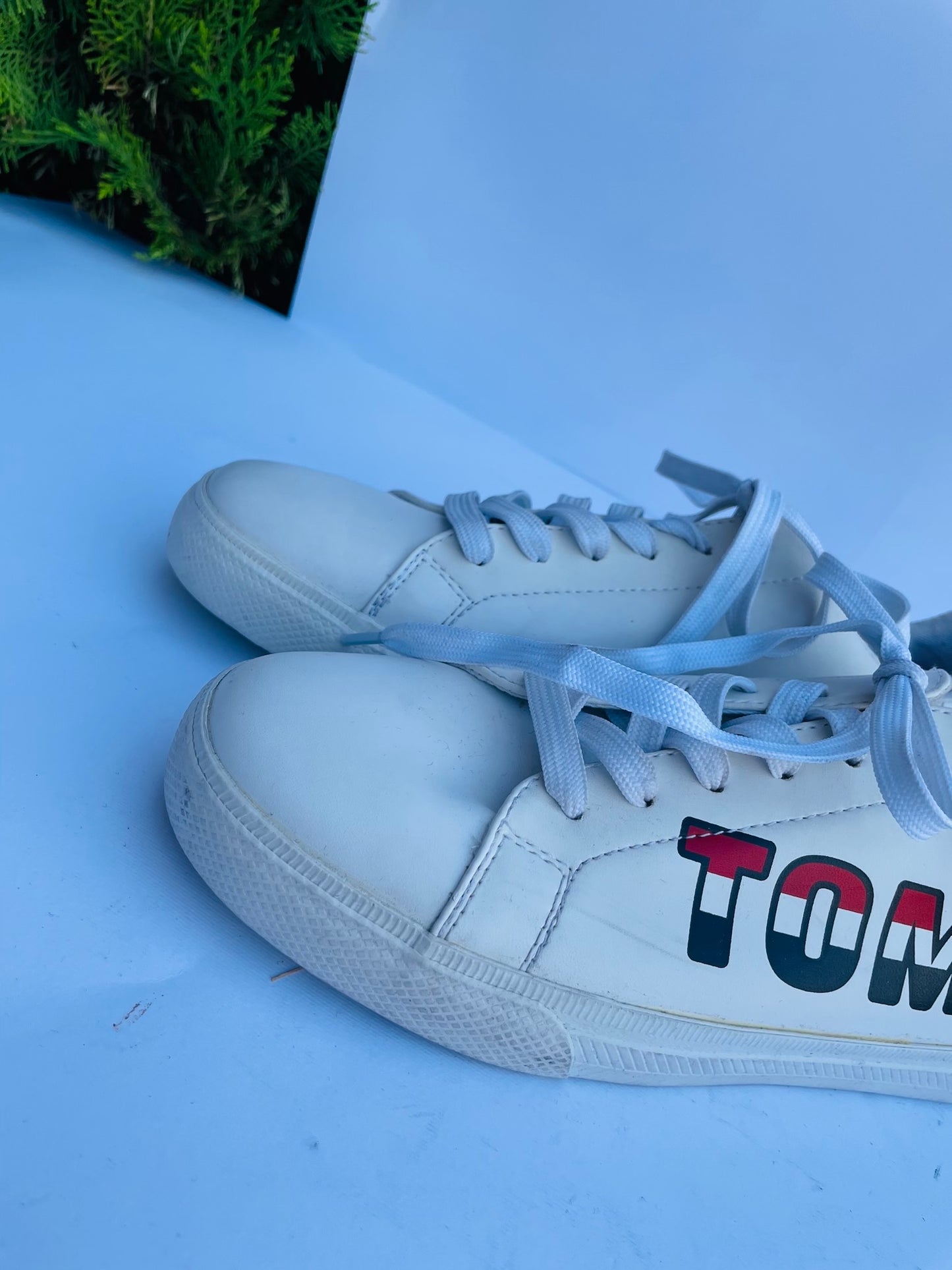 Tommy Hilfiger sneakers