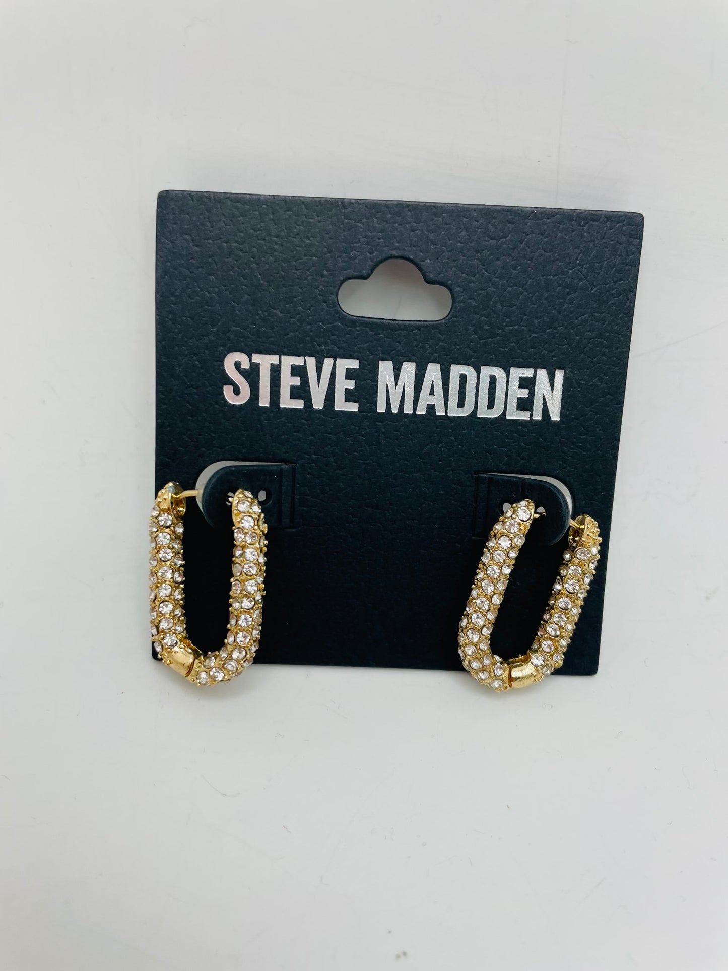 Steve Madden earring