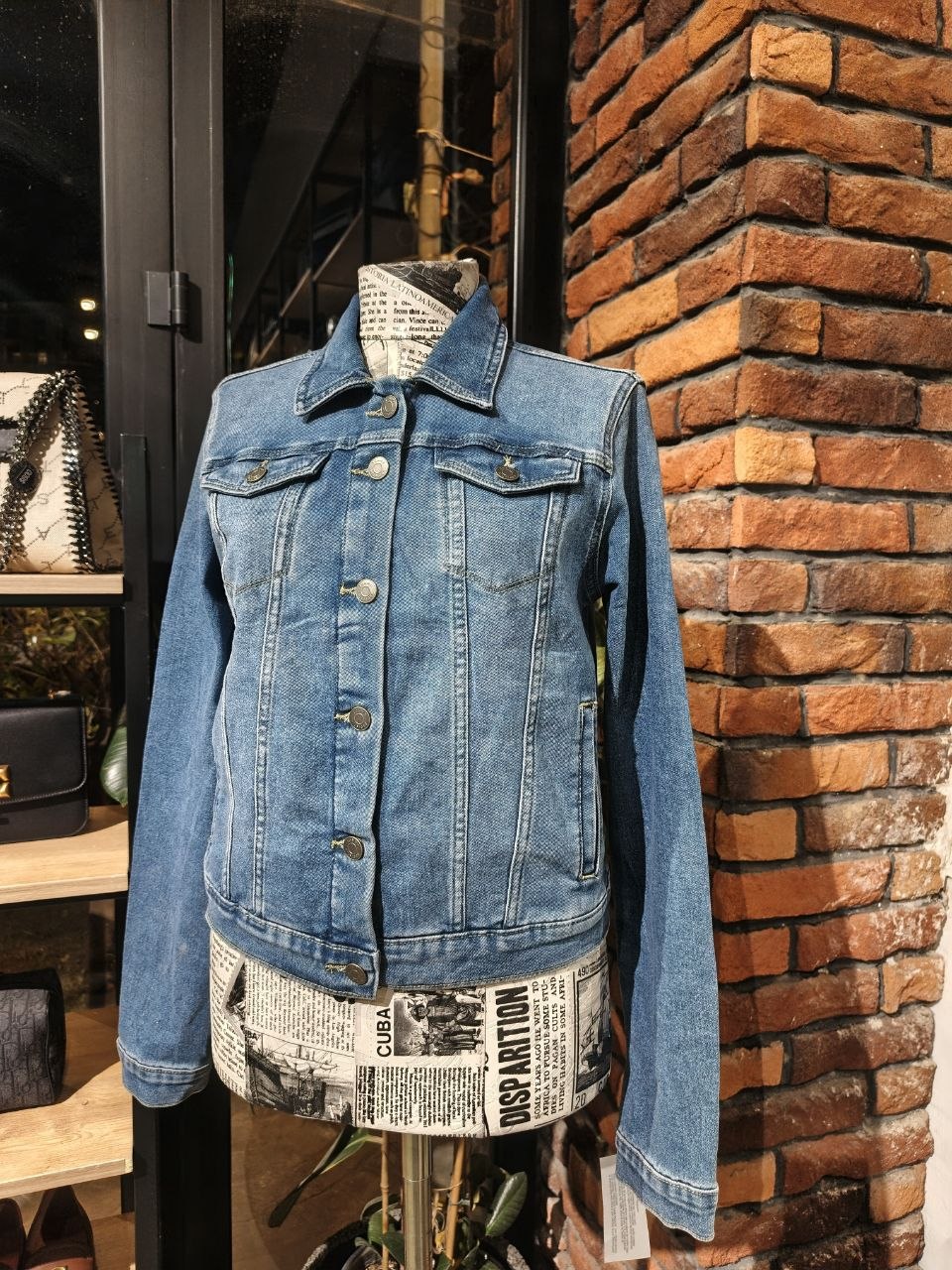 Tommy Hilfiger denim jacket