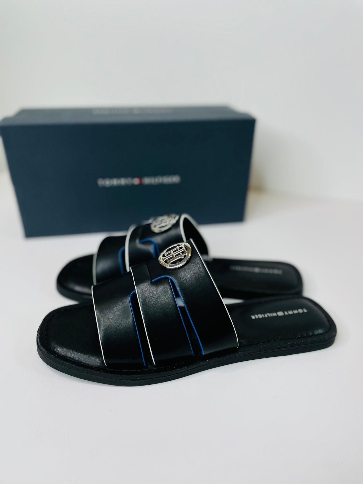 Tommy Hilfiger sandal