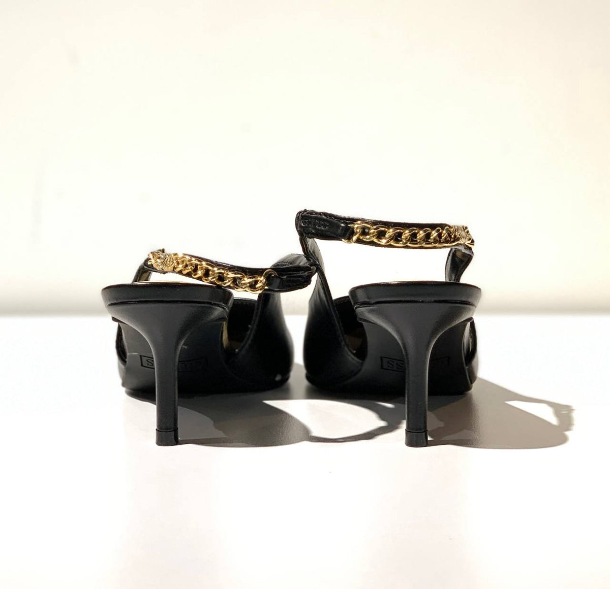 Guess shoes