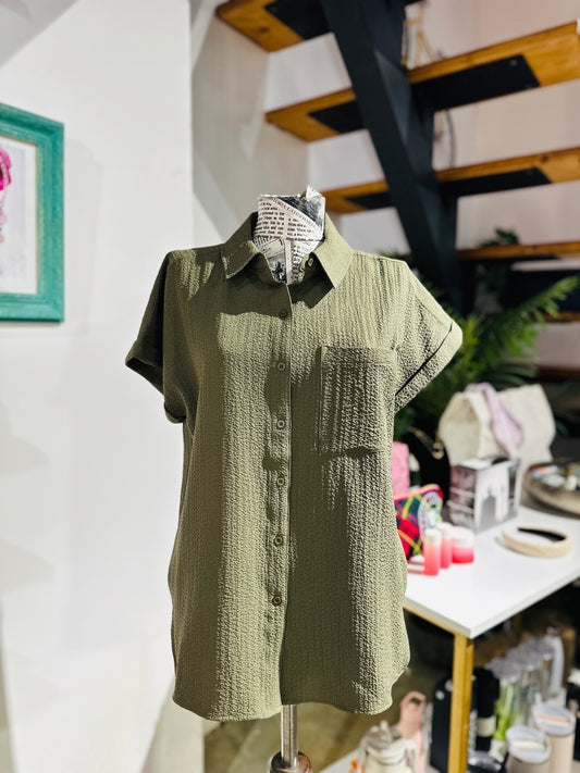 Calvin Klein shirt size small