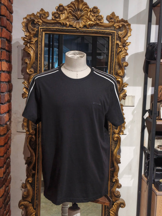 Michael kors shirt size Large
