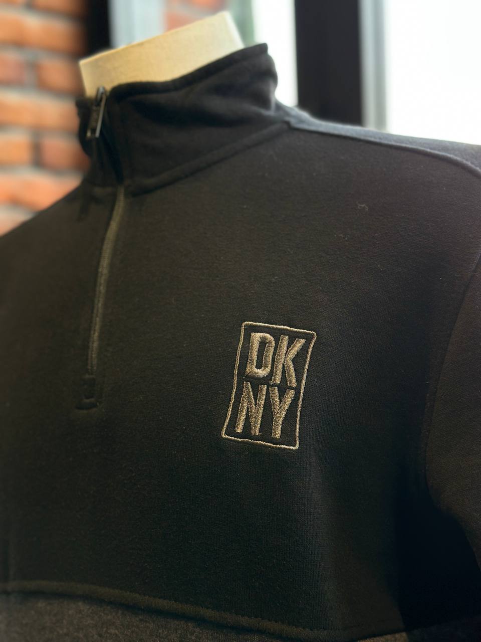 Dkny sweater