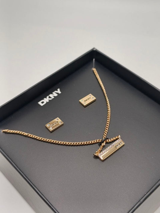 DKNY set