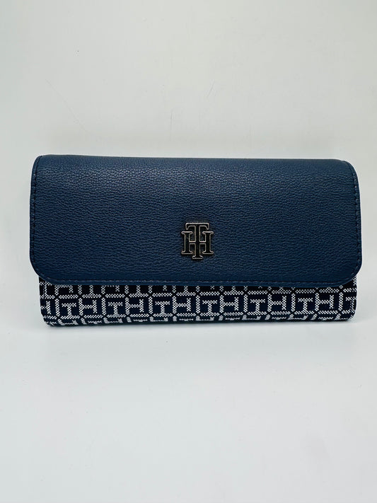 Tommy Hilfiger wallet