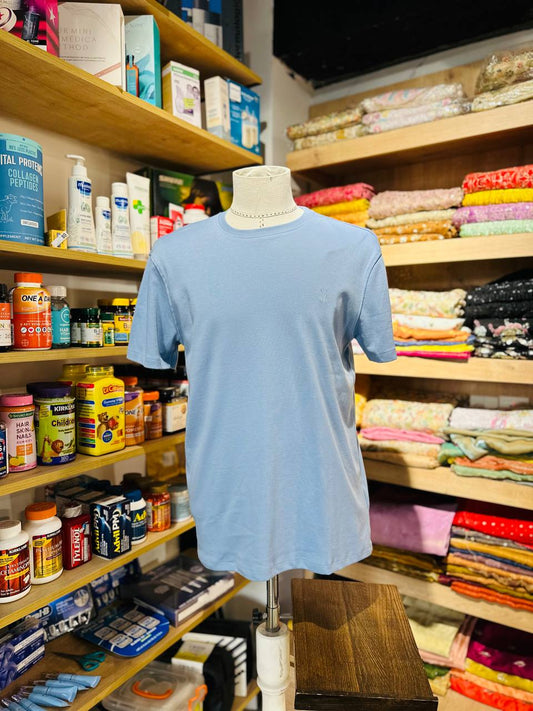 Dkny shirt size medium