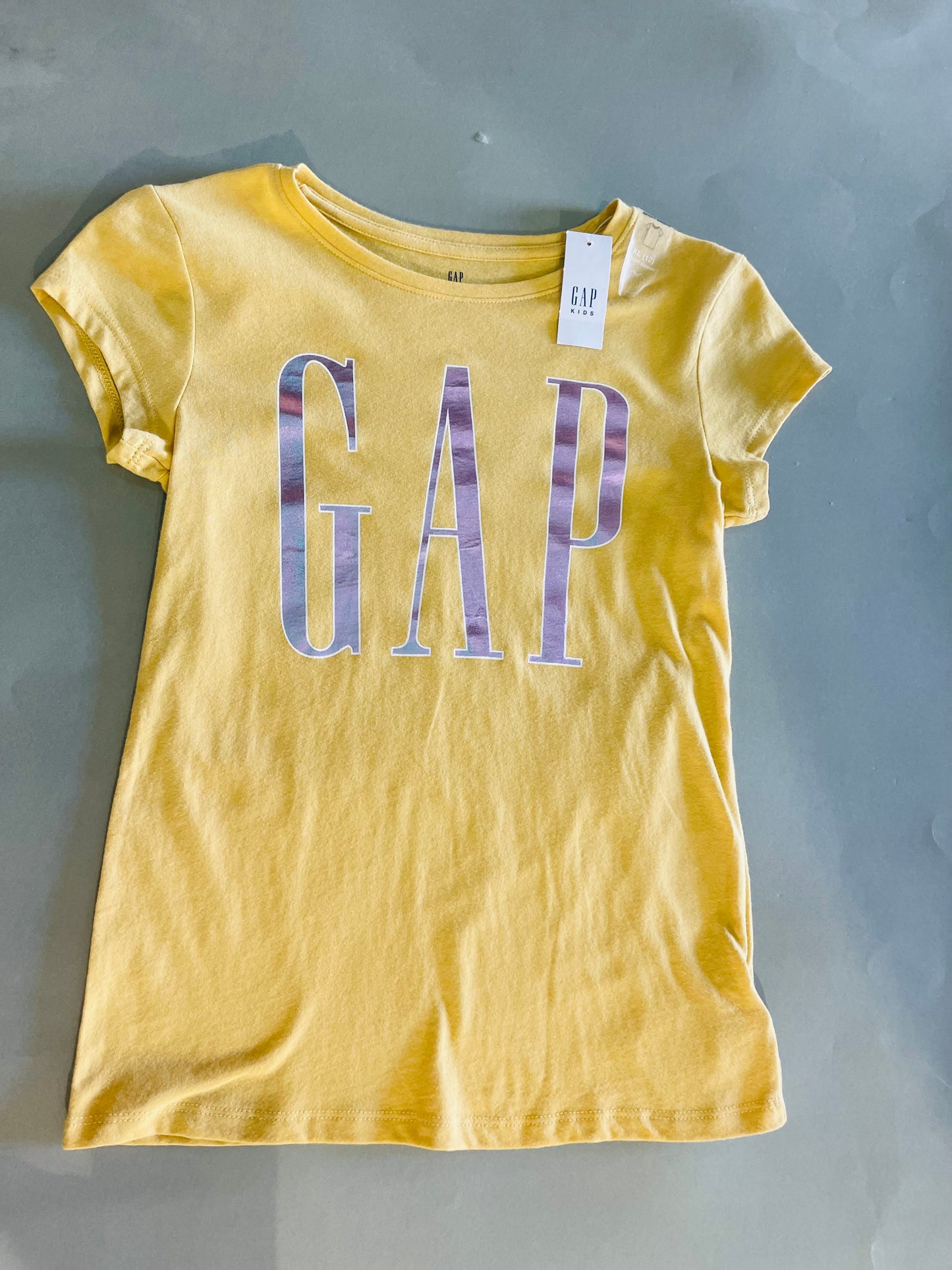 Gap kids shirt