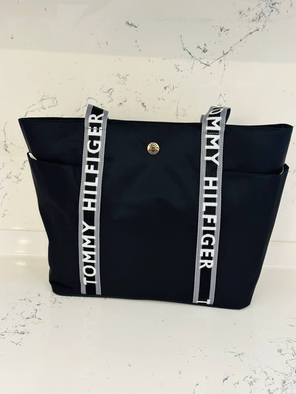 Tommy Hilfiger bag
