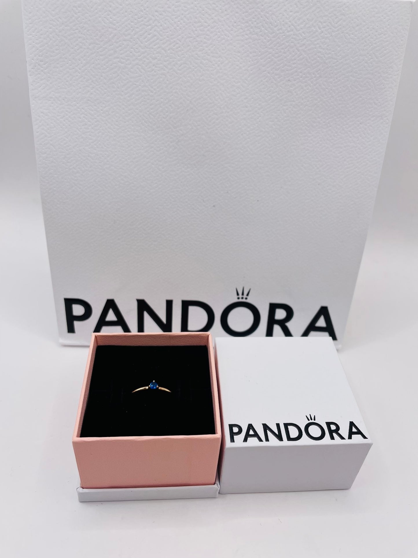 Pandora ring