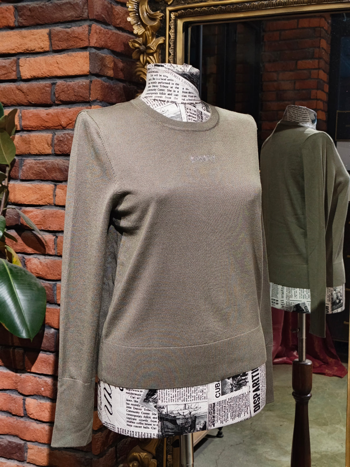 Dkny sweater