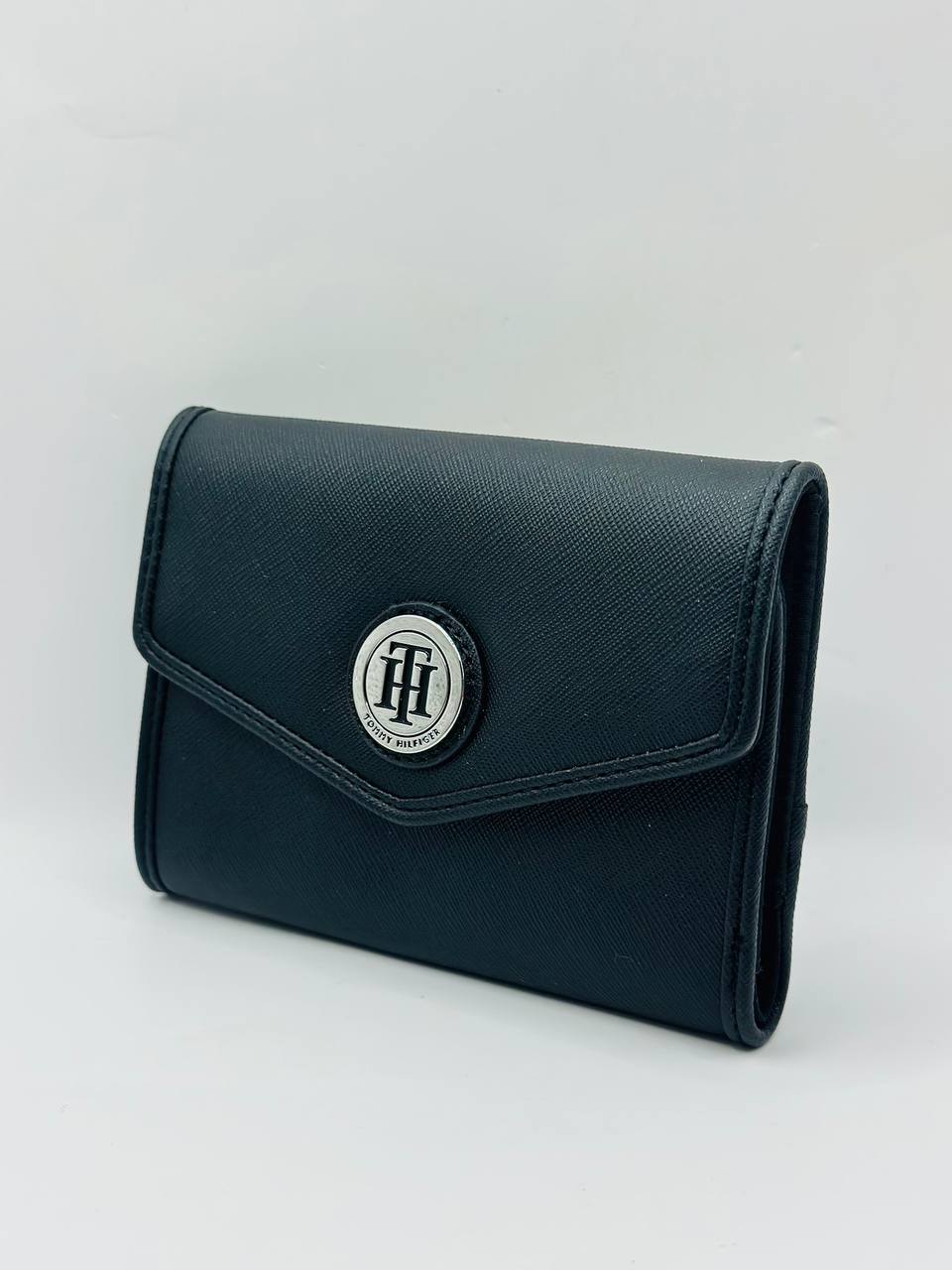 Tommy Hilfiger wallet