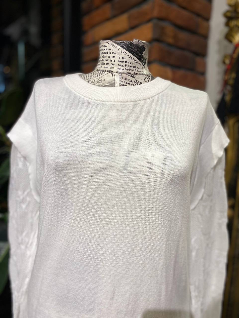 Dkny sweater size small