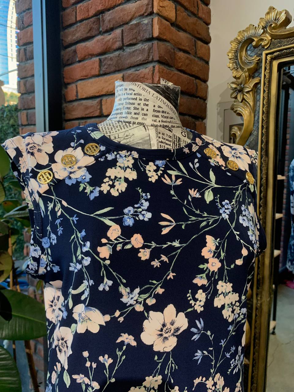 Tommy Hilfiger top