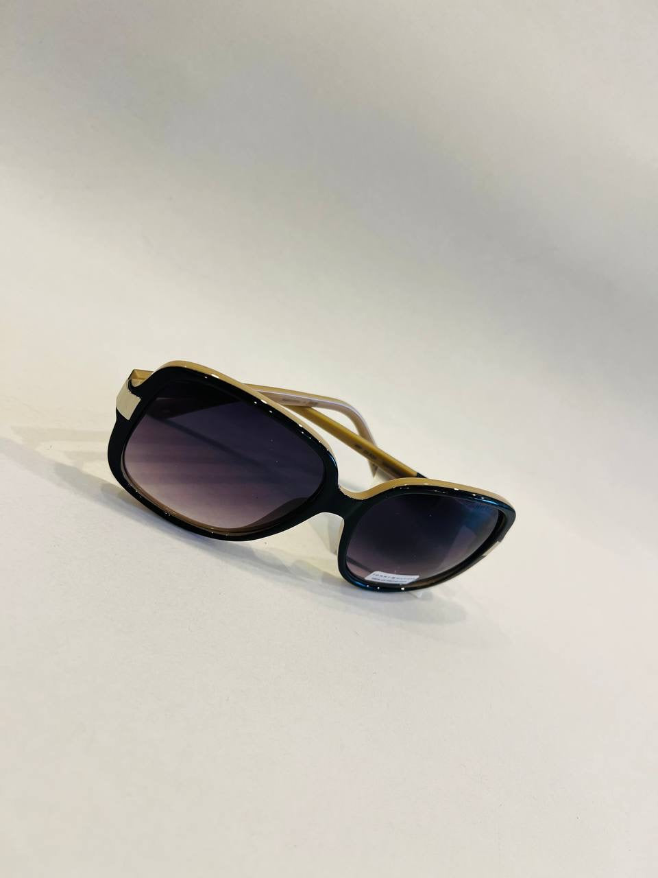 Tommy Hilfiger sunglasses