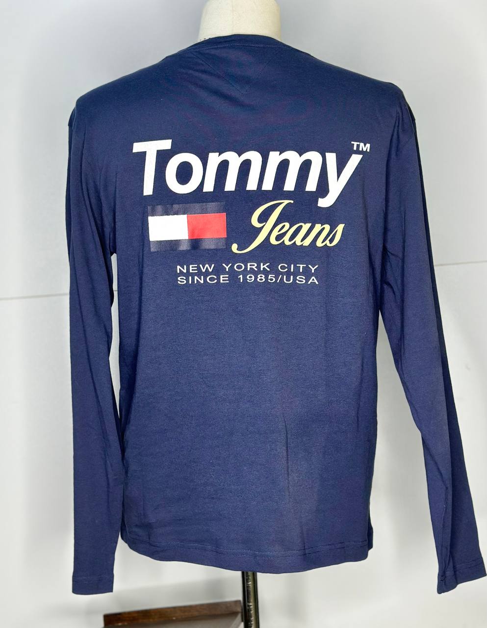 Tommy Hilfiger long sleeve shirt