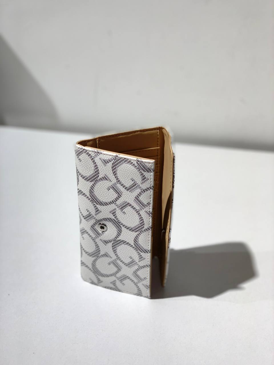 Guess wallet