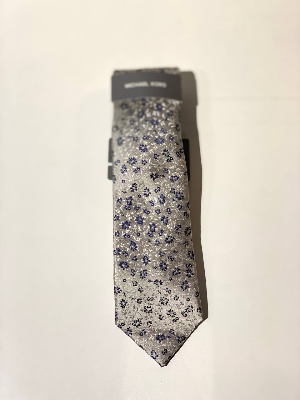 Michael kors tie