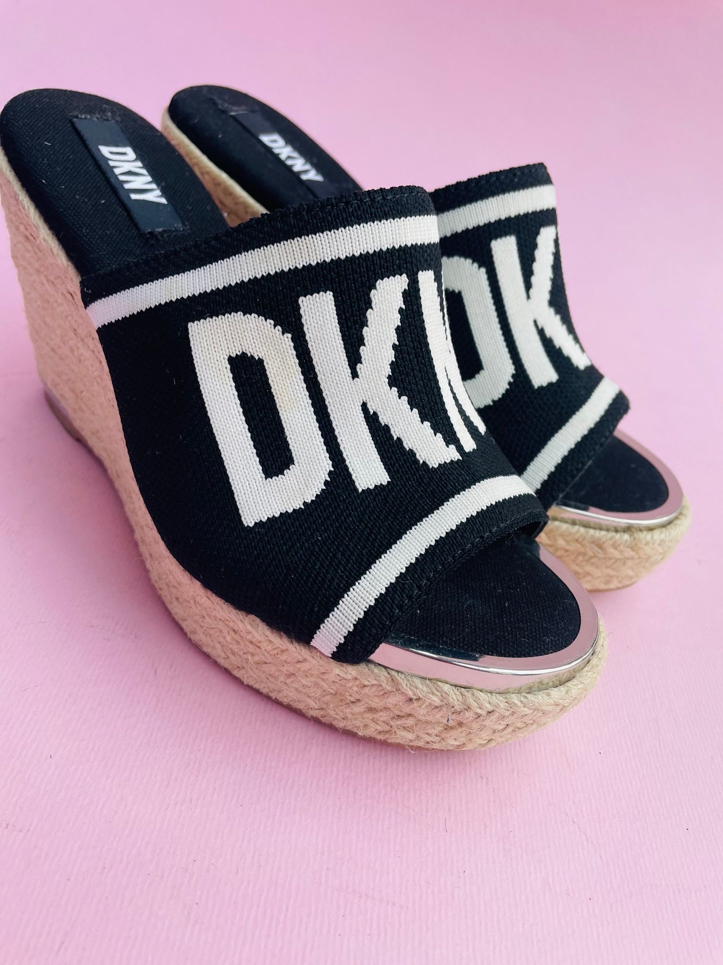 Dkny sandal