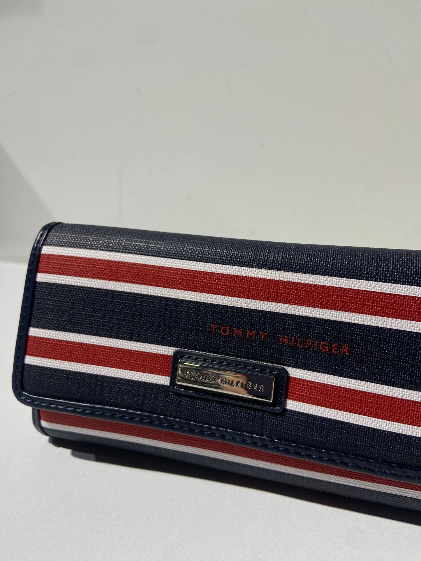 Tommy Hilfiger wallet