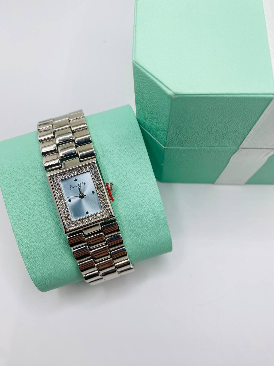 Jessica Carlyle watch
