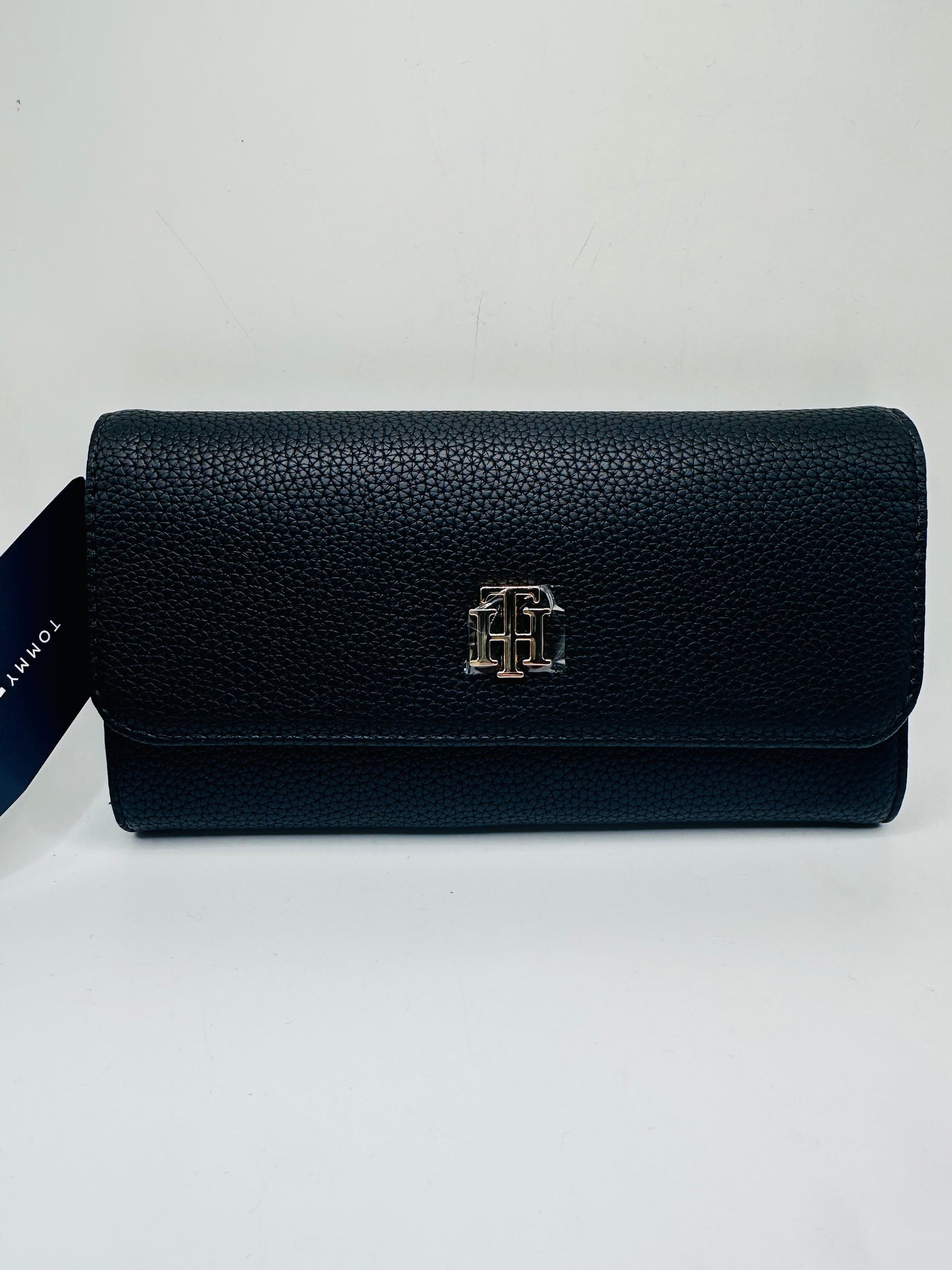 Tommy Hilfiger wallet