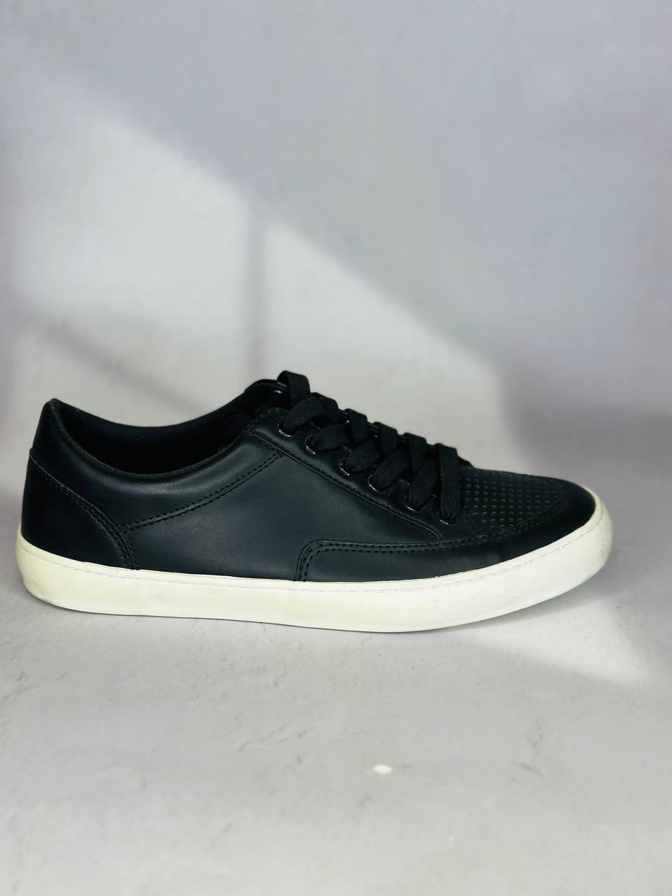 Banana Republic sneakers