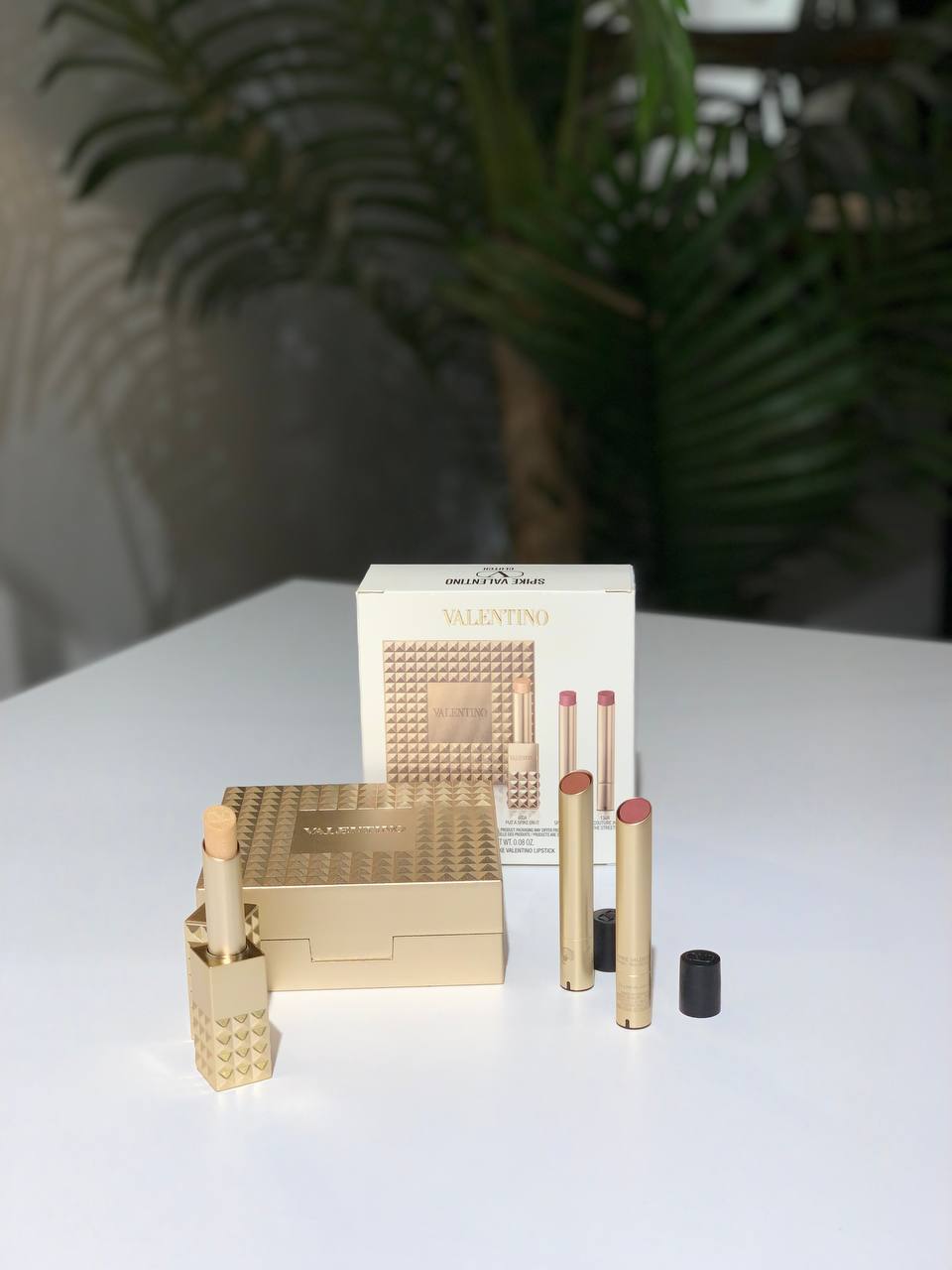 Valentino set